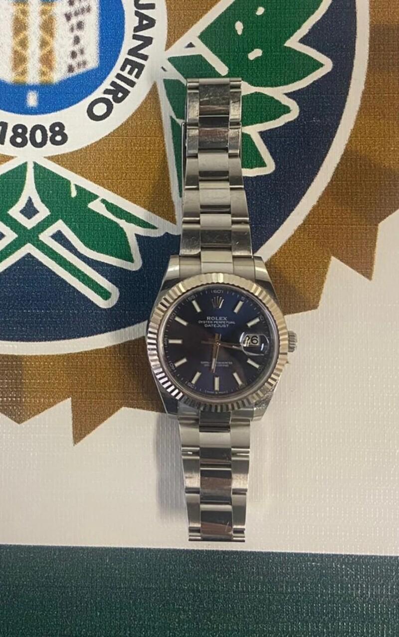 Privado: Garotas de programa suspeitas de furtar relógio Rolex de turista são presas no Rio