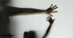 Maricá Sanciona Lei que Impede Benefícios para Agressores de Mulheres