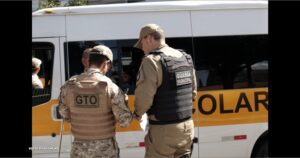 Blitz da Fiscalização: Vans Escolares sob Olhar Atento Hoje