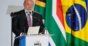 Lula na África do Sul: Encontro Estratégico entre Líderes do BRICS