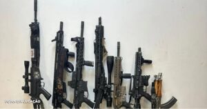 Dinheiro no Bolso dos Policiais no RJ por Cada Fuzil Apreendido