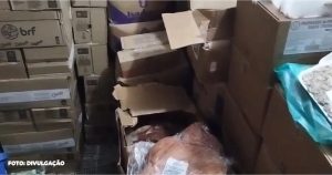 Proprietário de Mercado em São Gonçalo é Detido por Vender Alimentos Estragados