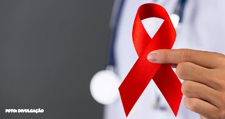 ções em São Gonçalo no dia mundial de combate ao HIV/Aids