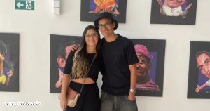 Artista de Niterói promove exposição de caricaturas em Itaboraí