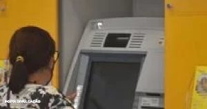 Bancos fecham nesta quarta-feira e na próxima segunda-feira (20).