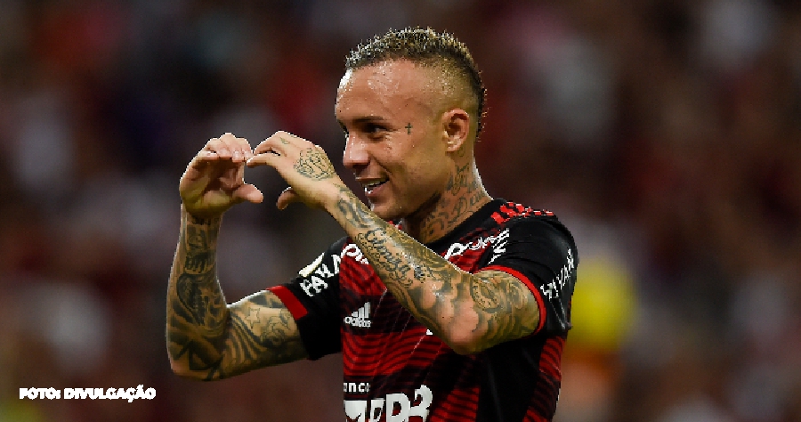 Everton Cebolinha Brilha com a Chegada de Tite e Impulsiona Resurgimento do Flamengo----