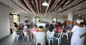 religiosos de matriz africana de Itaboraí dizem que prefeitura passou a cobrar somente de terreiros alvará de funcionamento