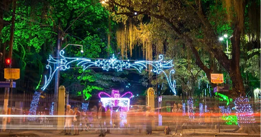 Natal em Niterói: Celebra 450 anos com inauguração da decoração no Campo de São Bento