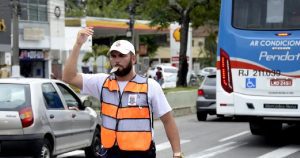 Nittrans assume fiscalização do trânsito em Niterói