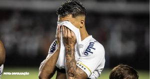 Santos revolta sua torcida e é rebaixado à Série B pela primeira vez na história