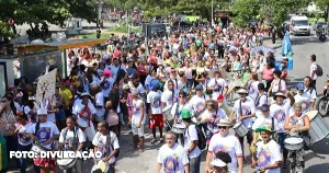 Bloco "Loucos Pela Vida" Celebra Arte e Saúde Mental em Niterói