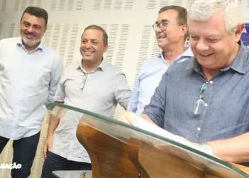 Prefeito Axel Grael Inspeciona Obras da Casa Aprendiz, Novo Polo Cultural na Zona Norte