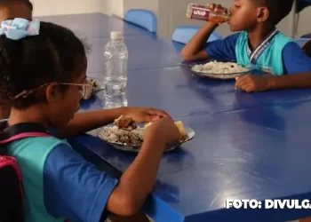 Prefeitura de São Gonçalo Renova Refeitório e Cozinha na Escola Estephânia de Carvalho