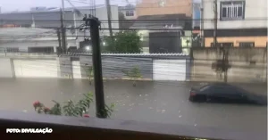 Rio de Janeiro Sofre Com Chuvas Intensas e Alerta de Alagamentos