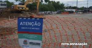 Praça do Colubandê passa por obras de revitalização