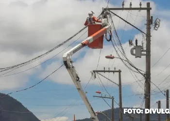 Maricá Sofre Novamente com Oscilações de Energia Elétrica em Vários Bairros