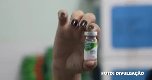 Novo esquema de vacinação em São Gonçalo para reforço da Bivalente