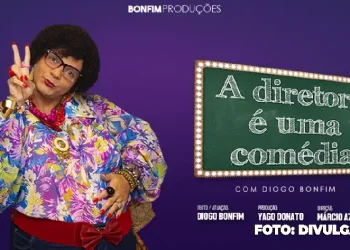 Uma noite de risadas no Teatro Municipal: "A Diretora é uma Comédia"