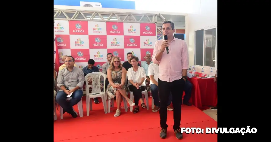 Escola Municipal Amaury Gomes do Nascimento: Uma Homenagem à Educação