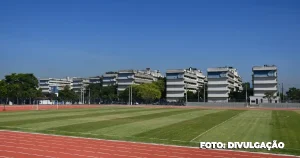 Prefeitura de Niterói entrega pista profissional de atletismo toda reformulada