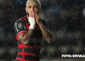Gabigol Reassume Camisa 10 no Flamengo e Busca Nova Chance