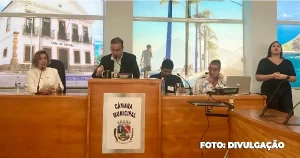 Investimentos e avanços do SUS apresentados na Câmara Municipal