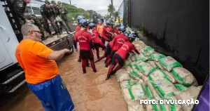 Preocupação com saques durante as enchentes no RS