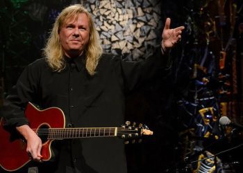 Victor Biglione passeia pela história do Blues em seu novo show no Blue Note Rio, em Copacabana