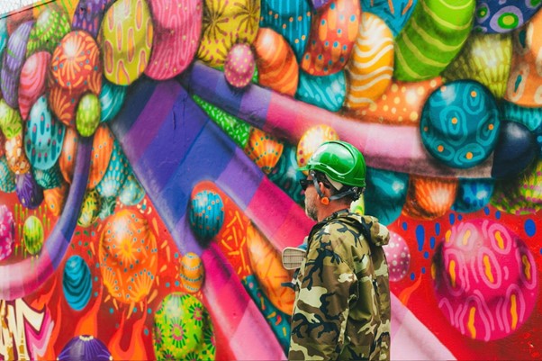 Arte sem fronteiras: mural coletivo na Tijuca une artistas do Brasil e da Colômbia no Rio de Janeiro