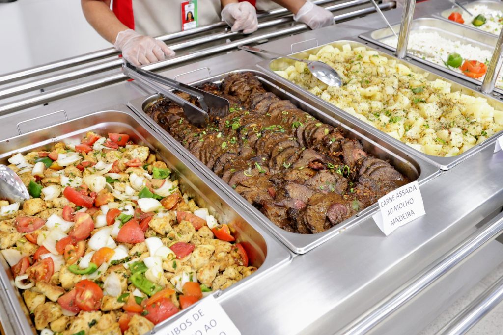 Com café da manhã a R$ 0,50 e almoço a R$ 1, Nova Iguaçu ganha unidade do Restaurante do Povo