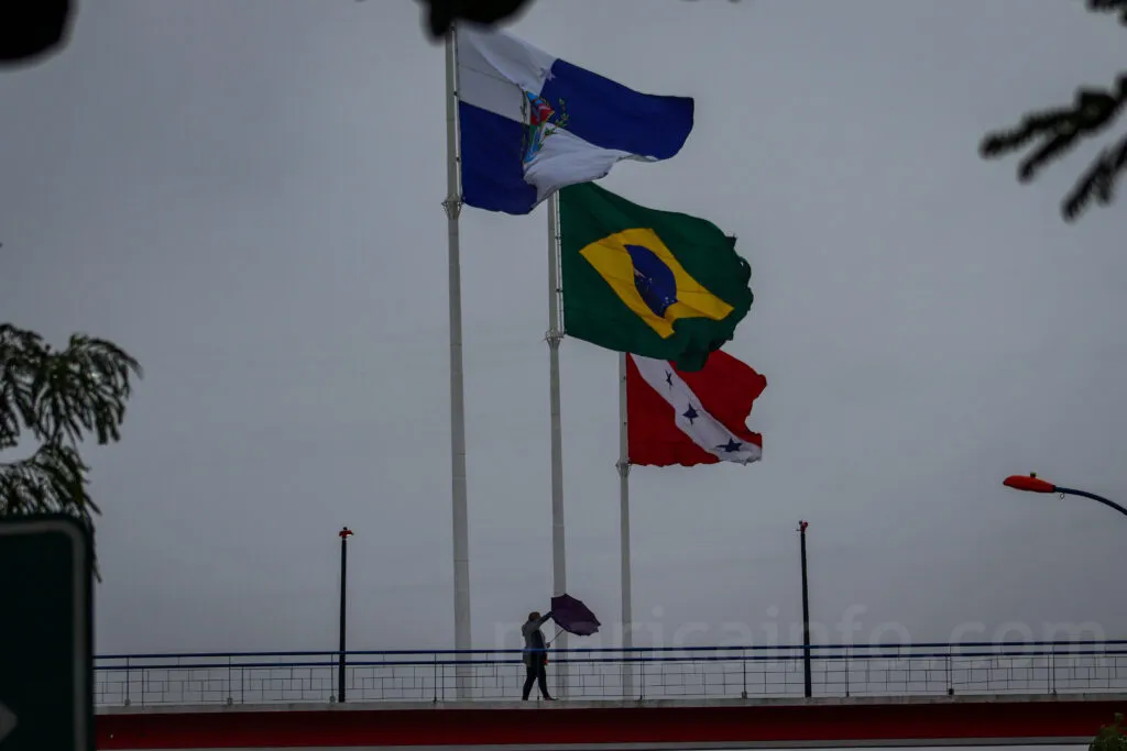 Maricá: Defesa Civil emite alerta de possibilidade de chuva forte com raios e rajadas de vento