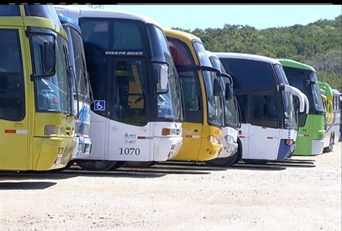 Prefeitura de Cabo Frio proíbe ônibus de turismo na cidade