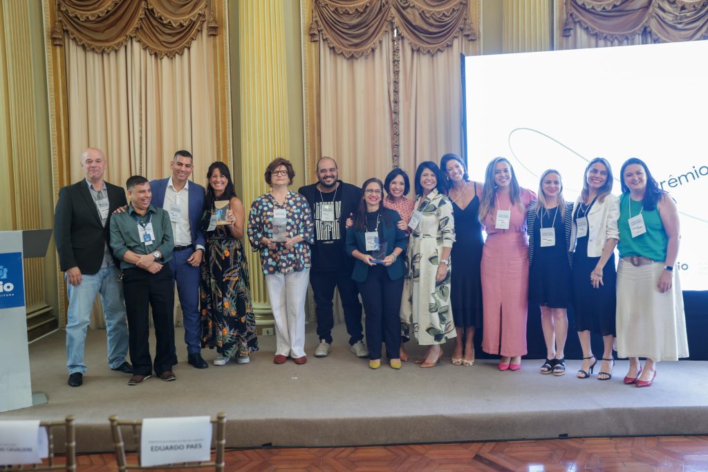 Prefeitura do Rio premia projetos inovadores de servidores públicos