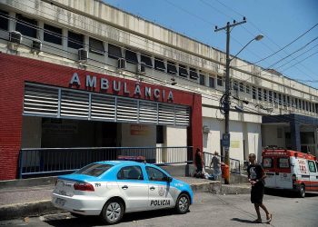 Vítima do incêndio na fábrica de fantasias de Ramos morre após complicações respiratórias