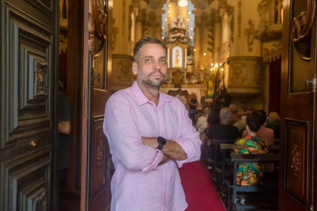 Didi Vaz vira fiscal das próprias ações na secretaria - Bastidores do Rio