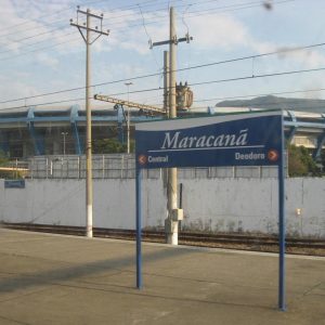 Homem é atropelado por trem na estação Maracanã da SuperVia