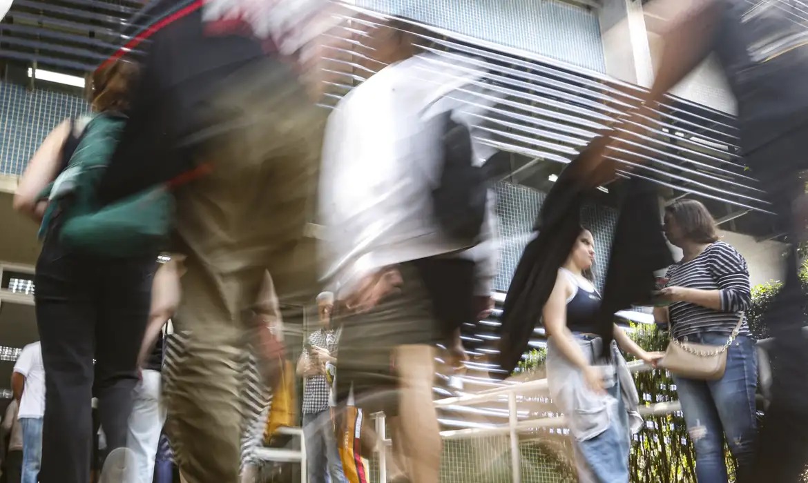 Quadrilha criou site e prejudicou 35 mil candidatos ao Enem em 2024