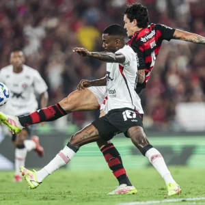 Pedro celebra noite 'inesquecível' após hat-trick e Kayzer admite 'humilhação' | Enfoco