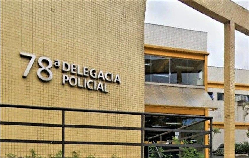 Mulher é presa por receptação de celular