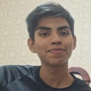 João Cristhian Espinoza Zurita, desapareceu na tarde deste sábado (13) em Niterói.