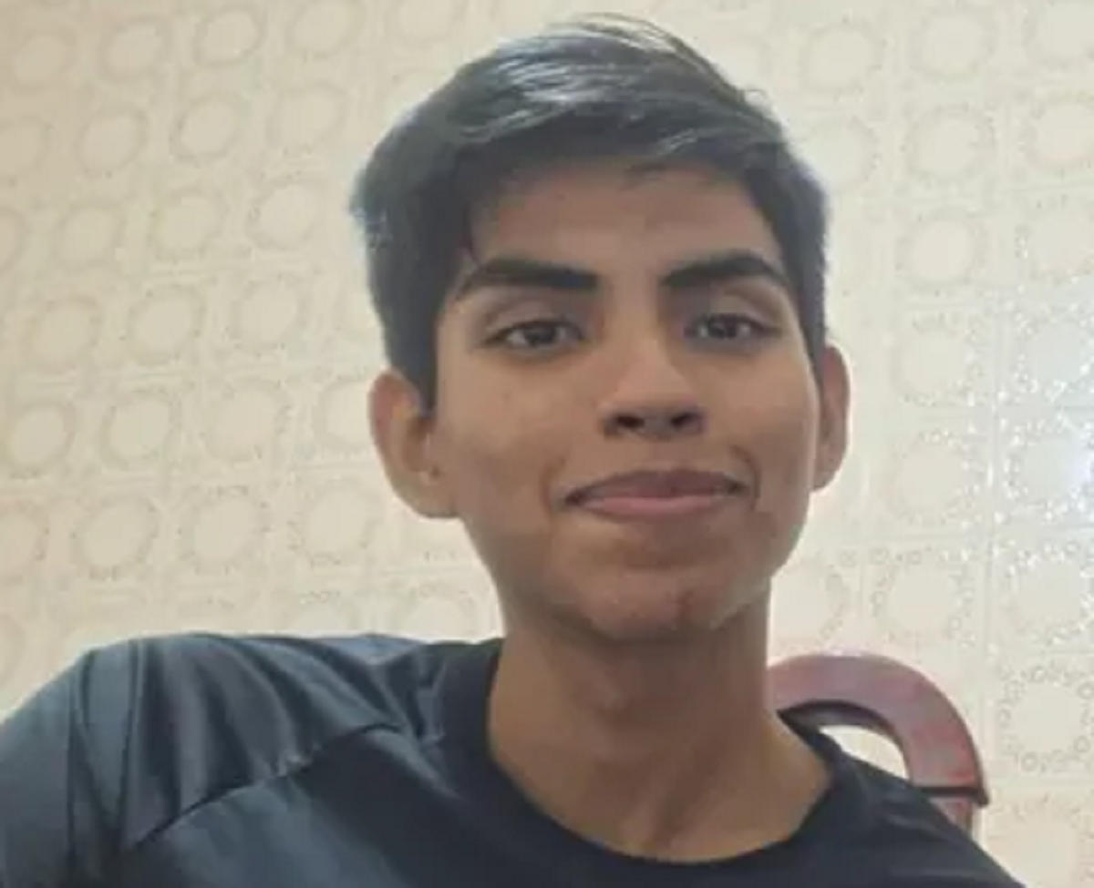 João Cristhian Espinoza Zurita, desapareceu na tarde deste sábado (13) em Niterói.