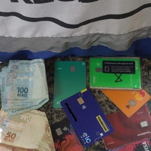 Golpistas de caixa eletrônico são presos em São Gonçalo |