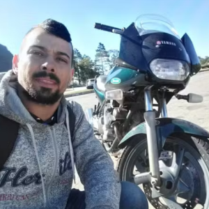 Morre aos 29 anos jovem entregador contaminado por ácido durante hemodiálise em São Gonçalo