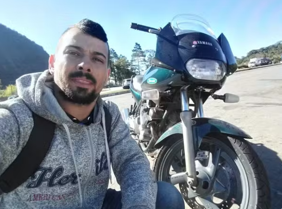 Morre aos 29 anos jovem entregador contaminado por ácido durante hemodiálise em São Gonçalo