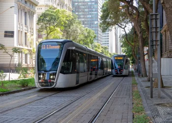 VLT do Rio registra aumento de quase 20% no número de passageiros no 1º semestre de 2025 em comparação a 2024