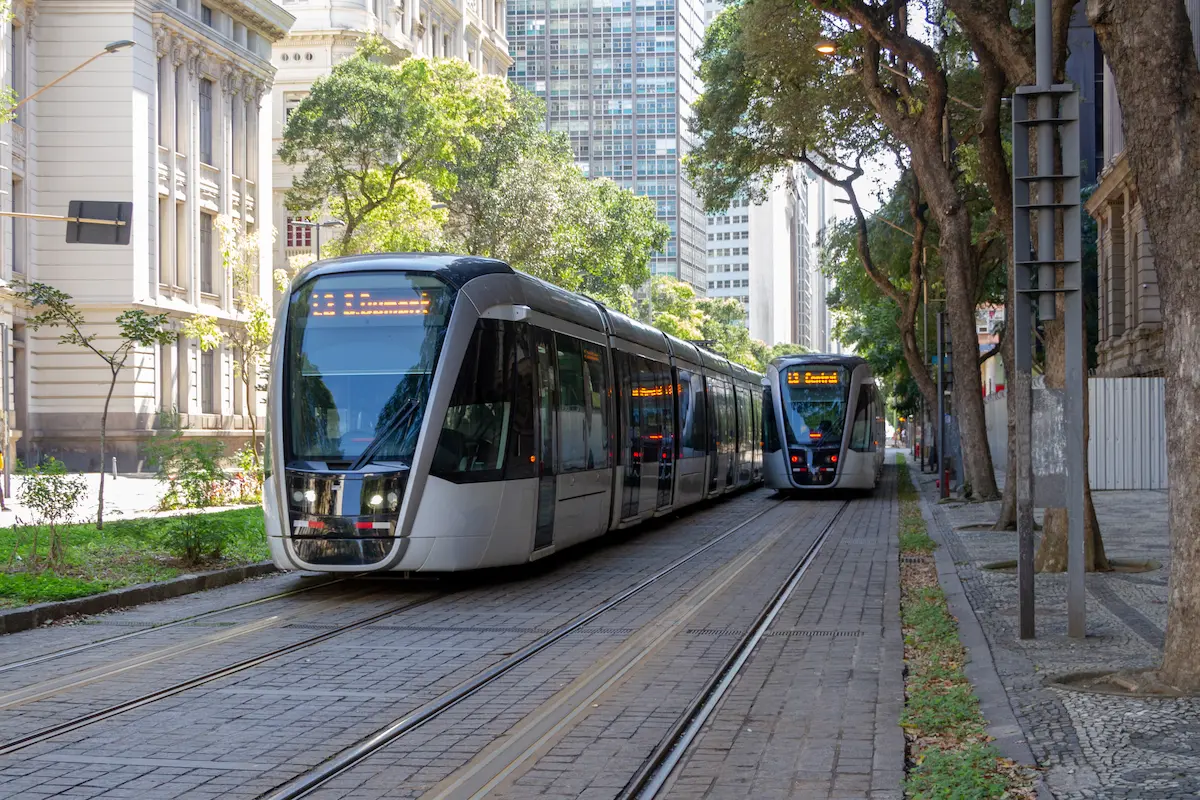 VLT do Rio registra aumento de quase 20% no número de passageiros no 1º semestre de 2025 em comparação a 2024