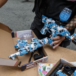 Fabricação e venda de armas de gel são proibidas no Rio