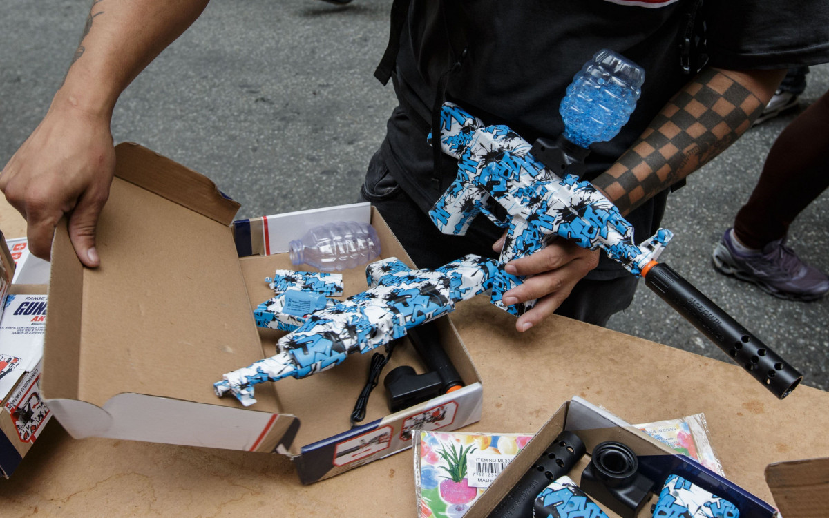 Fabricação e venda de armas de gel são proibidas no Rio