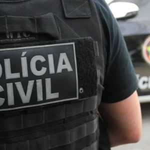 Idoso é preso acusado de tentar matar artista de rua a facadas na Lapa