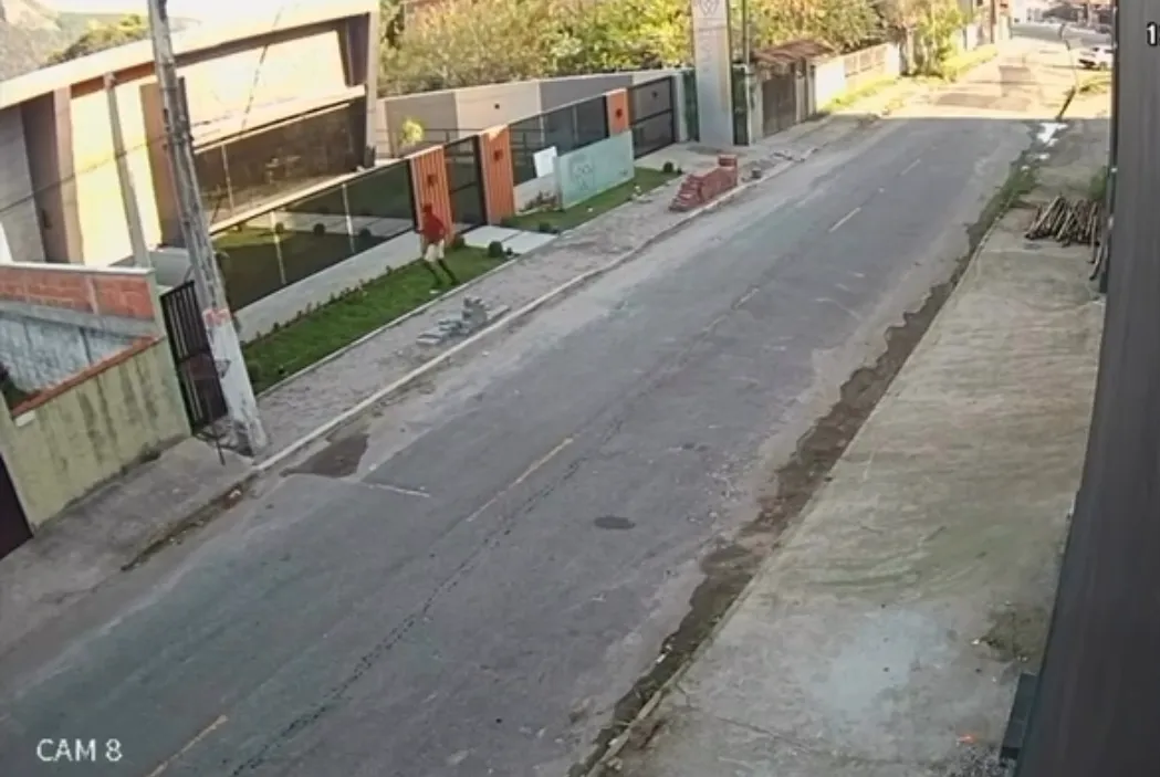 Maricá: Criminoso invade obra e furta equipamentos de marcenaria em